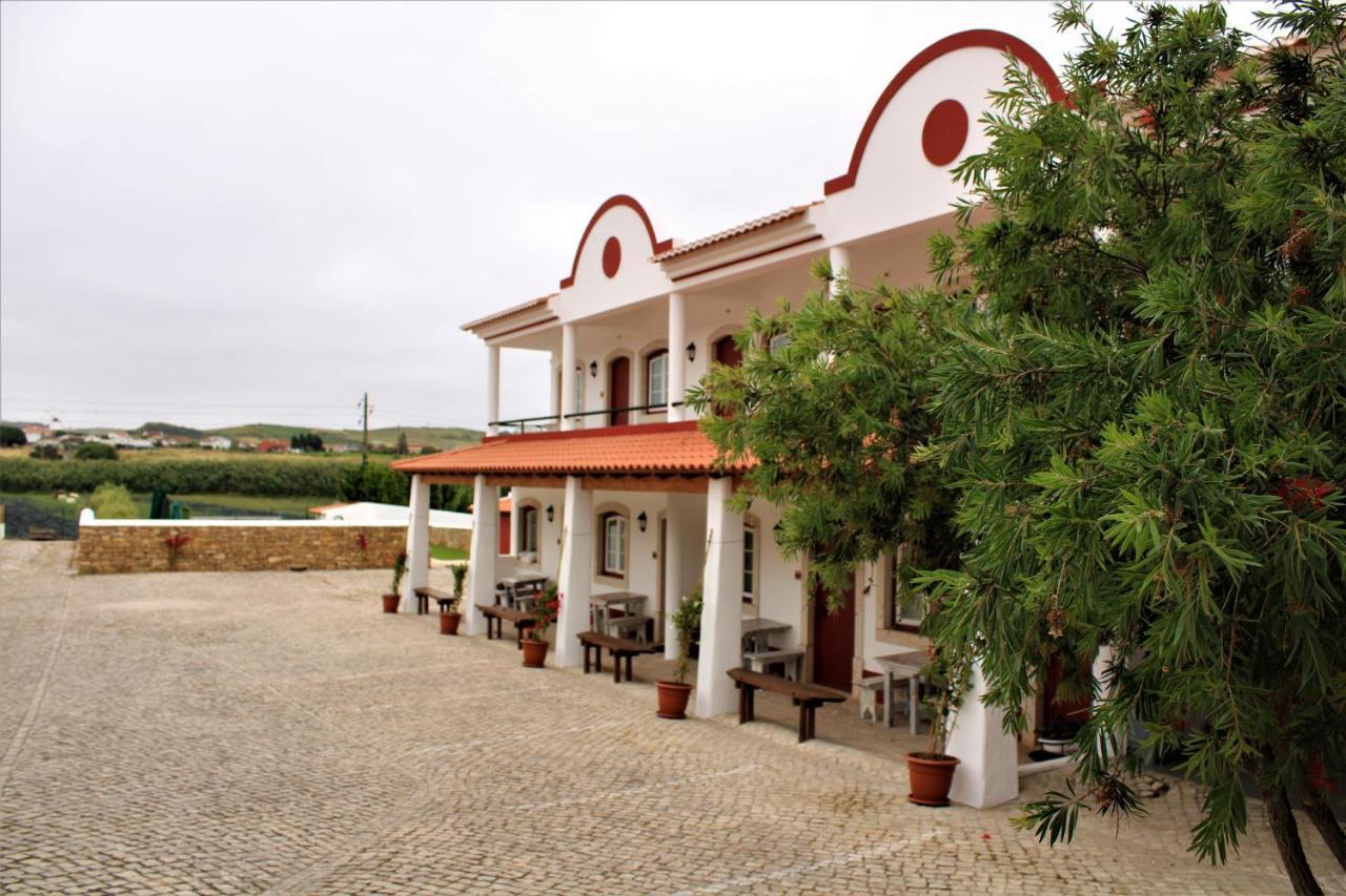 Готель Patio Da Figueira Торреш-Ведраш Екстер'єр фото