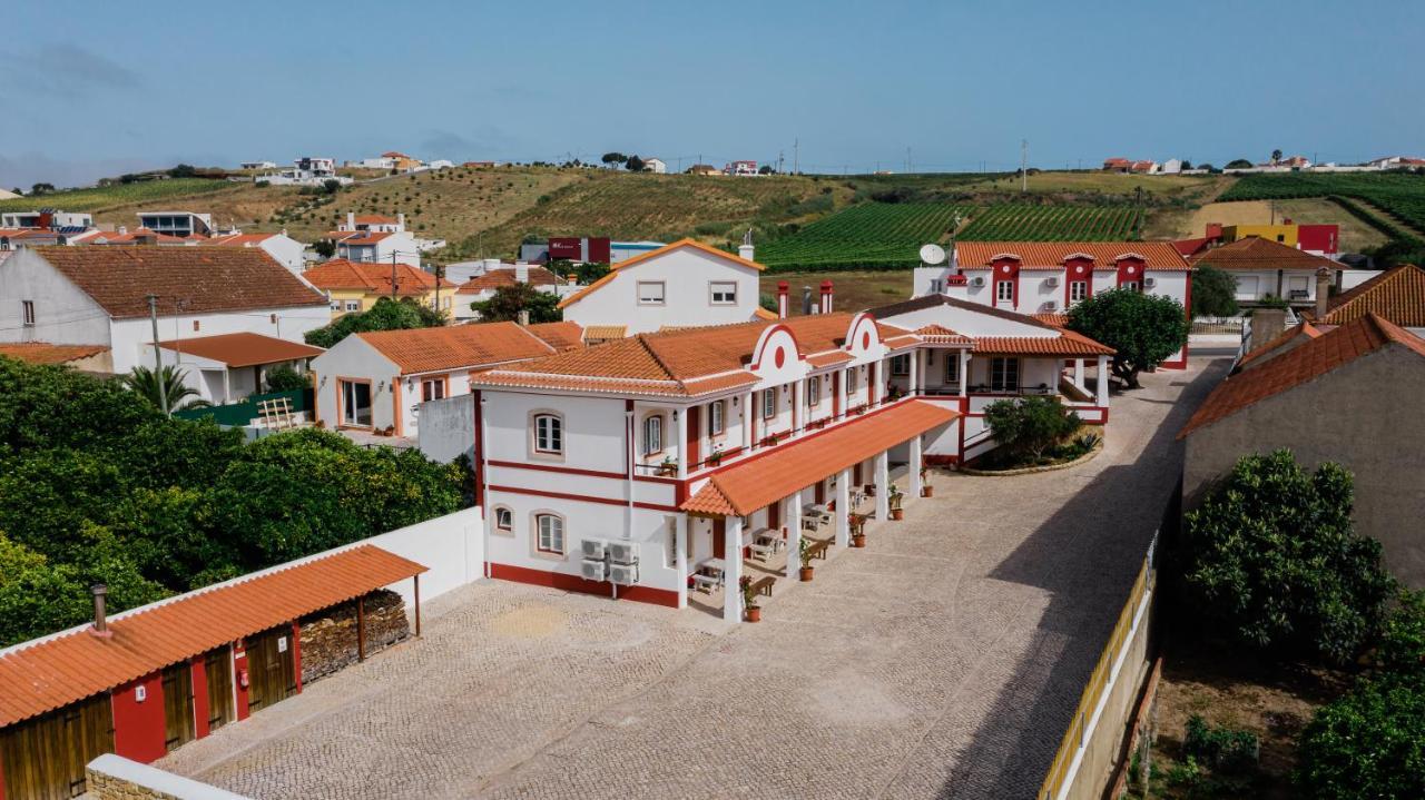 Готель Patio Da Figueira Торреш-Ведраш Екстер'єр фото